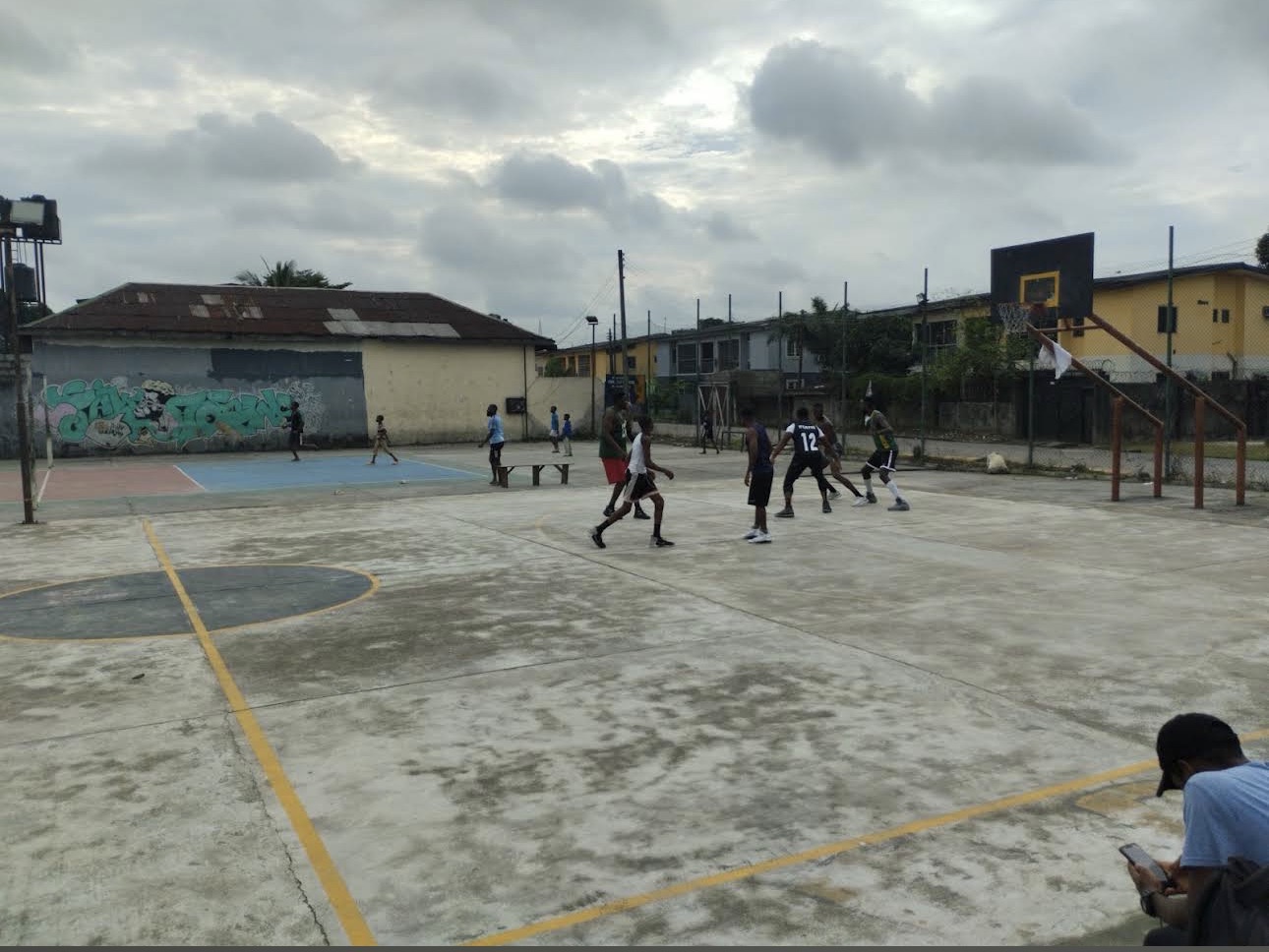 Monaliza Tennis Club court
